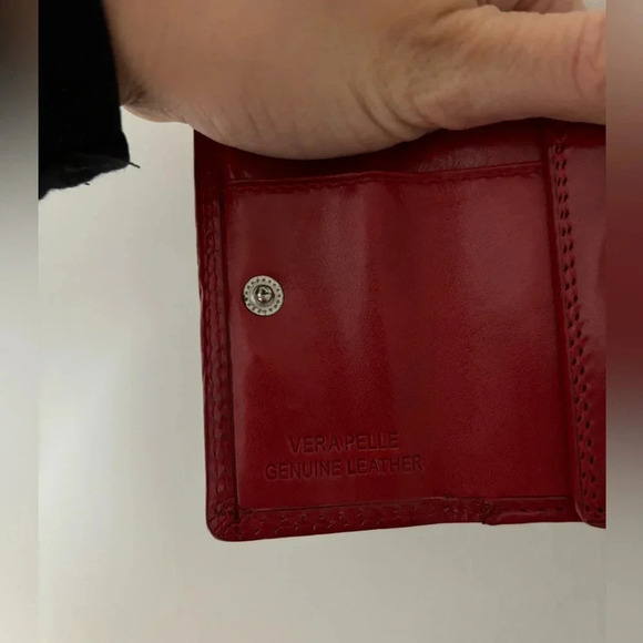 Vera Pelle Red Leather  Wallet - Picture 3 of 7